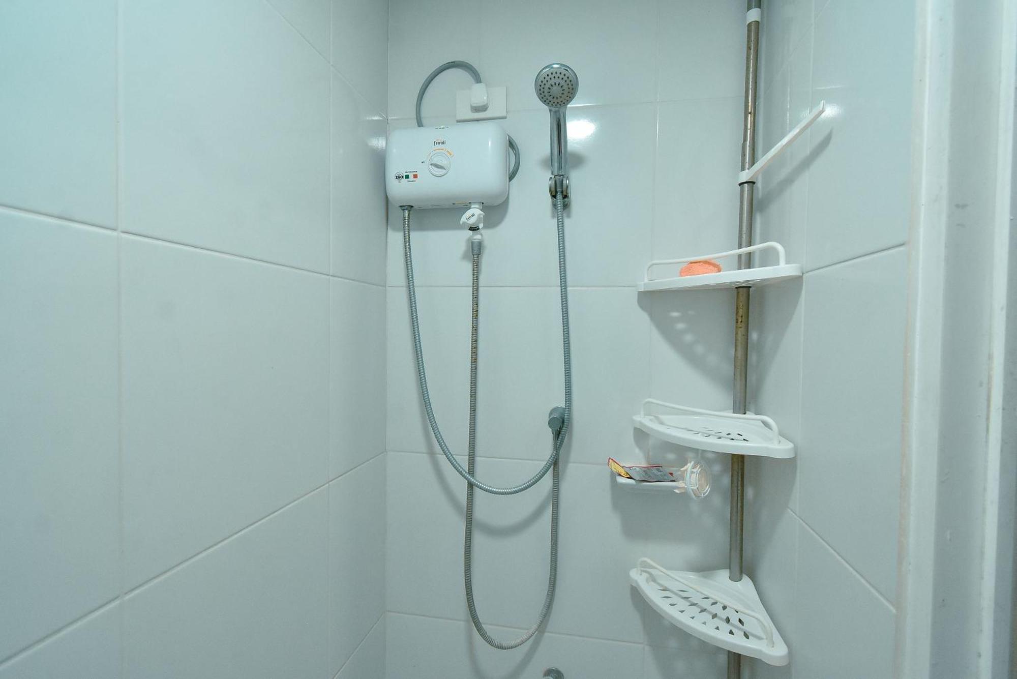 Cozy Unit With Free Pool, Netflix & Wifi In Alabang Crq3 Aparthotel Muntinlupa City Exterior photo
